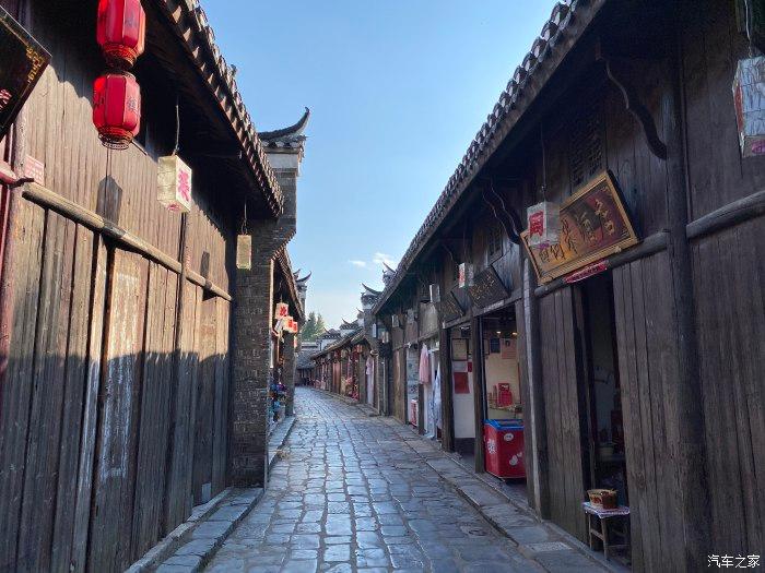《红月战神》重磅回归,再续激情岁月!